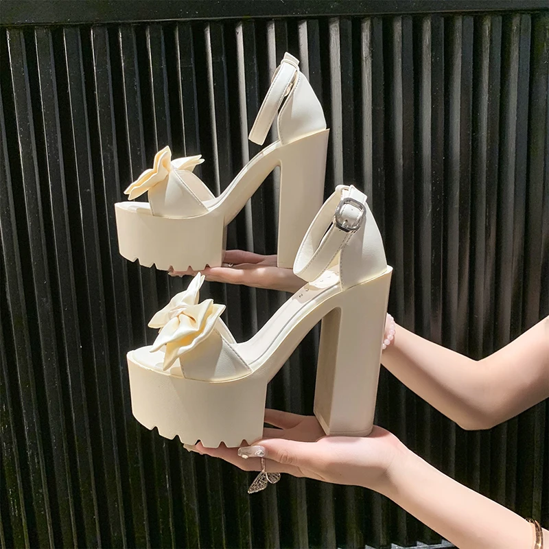 여성 샌들 2025 새로운 여름 신발 트렌드 블랙 화이 - Women'S Fashion Trends 2025 리뷰 및 가격