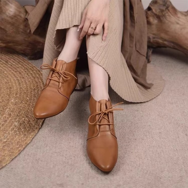 여성 숏 부츠 2025 가죽 신상 트렌드 편안한 신발  - Women'S Fashion Trends 2025 리뷰 및 가격