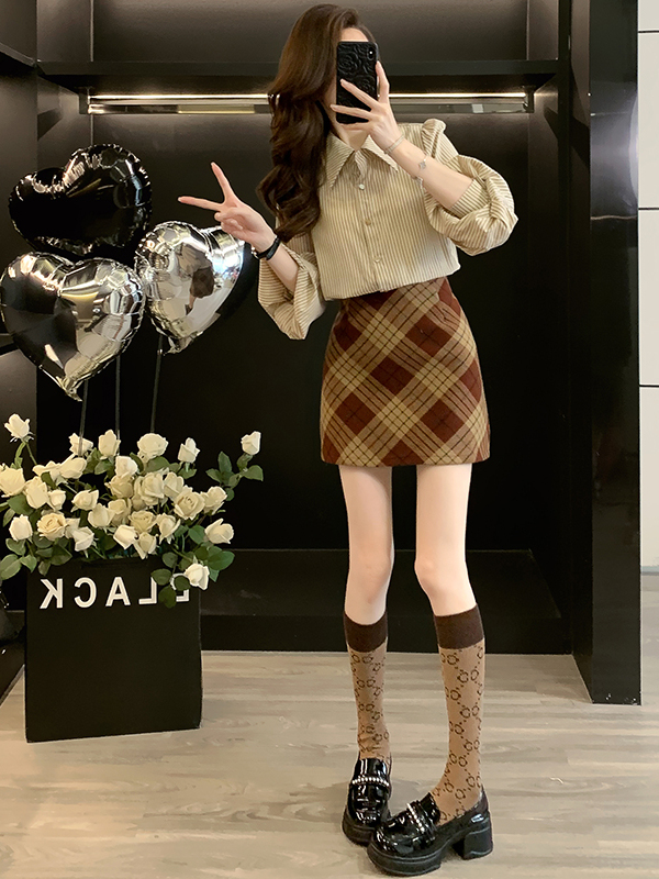 세련된 체크무늬와 스트라이프 긴팔 셔츠와 짧은 스커트  - Women Fashion Online 리뷰 및 가격